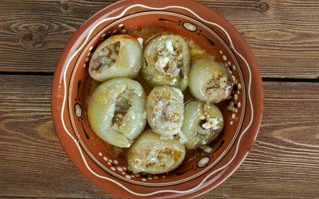 Sogan dolma - Bosnian food