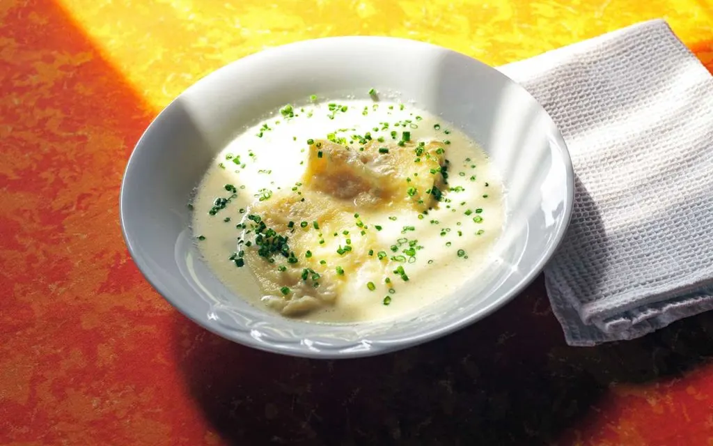 Strukljeva Juha - Slovenian food