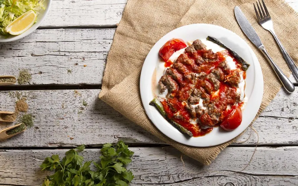 Iskender Kebab - Turkish food