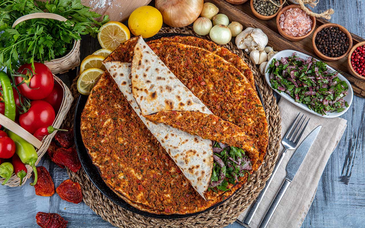 Turkish Food 24 Most Popular And Traditional Dishes You Simply Must   Turkishfood3 