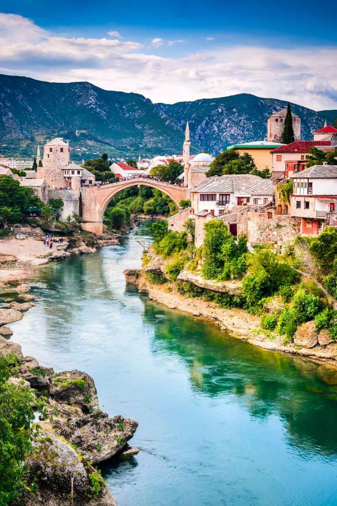 is bosnia safe for travel