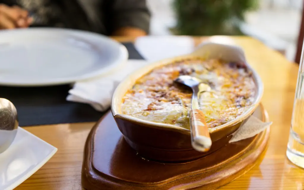 Albanian Food: Tavë Kosi – Baked Chicken in Yoghurt