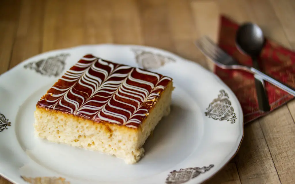 Albanian Food: Trilece – Milk Cake