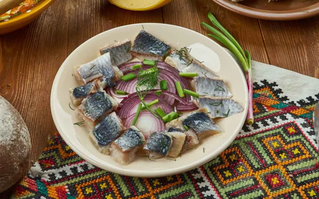 Lithuanian Food: Herring (Silkė)