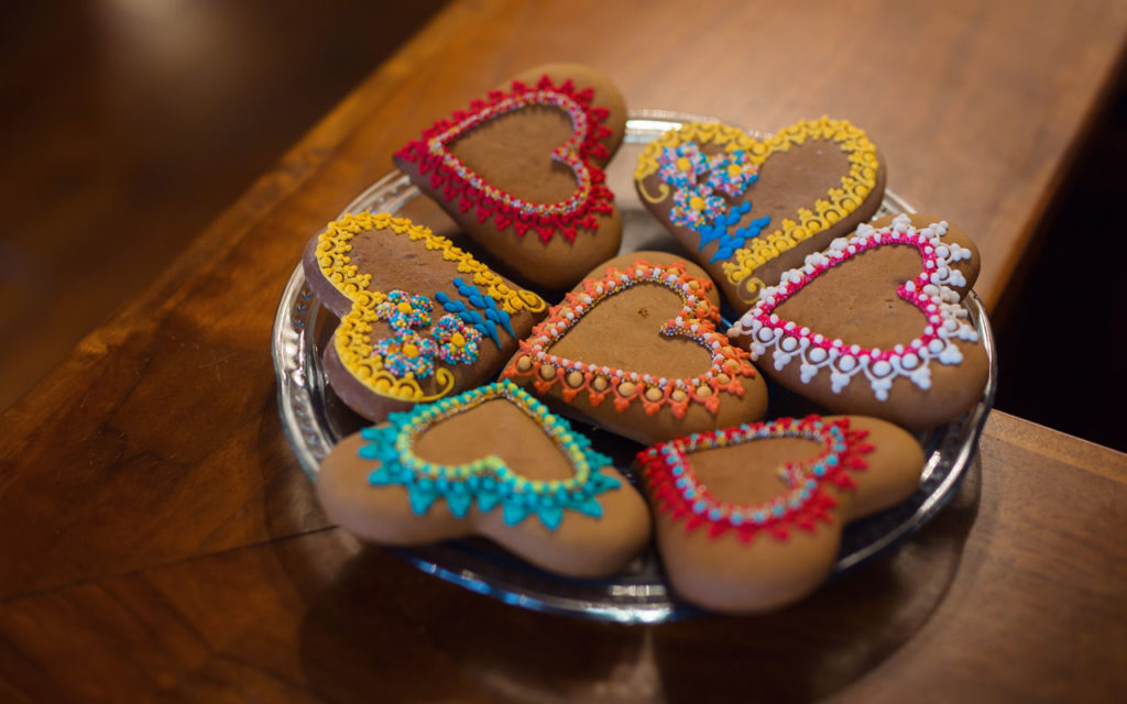 Polish Dessert: Pierniki – Polish Gingerbread Cookies
