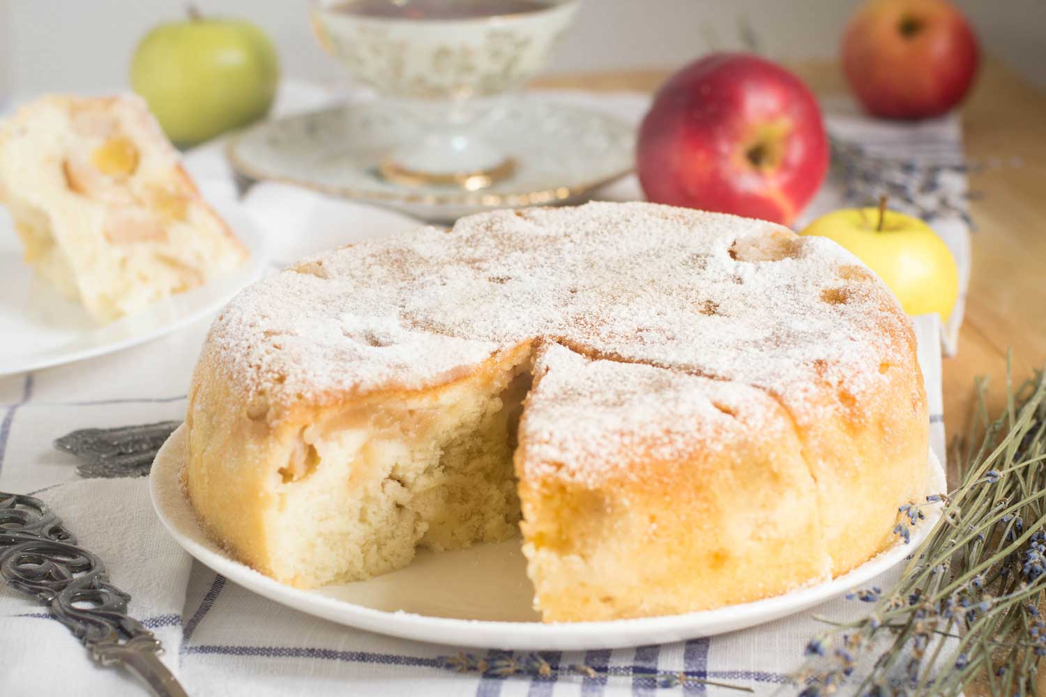16 Popular and Traditional Russian Desserts