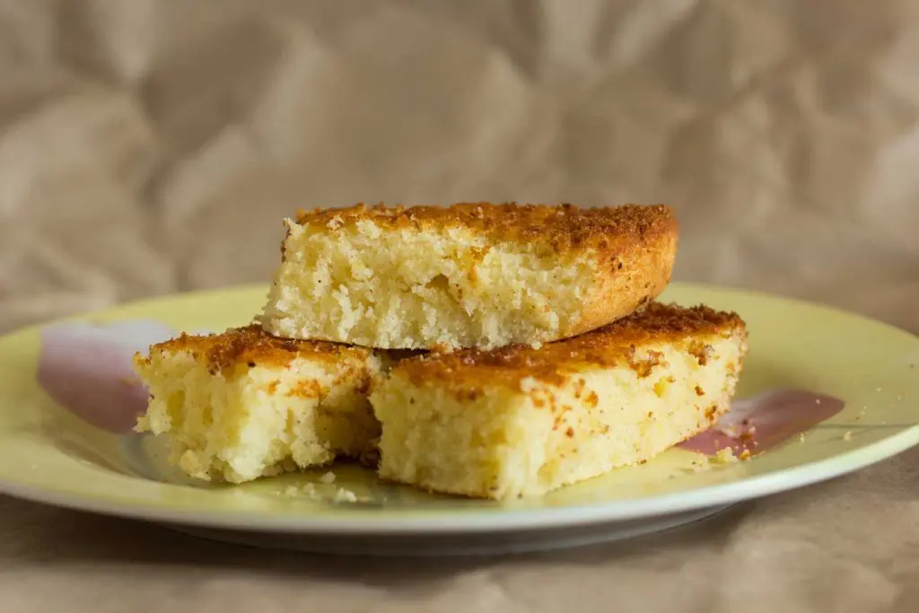 Russian Dessert: Mannik (Манник) – Semolina Cake