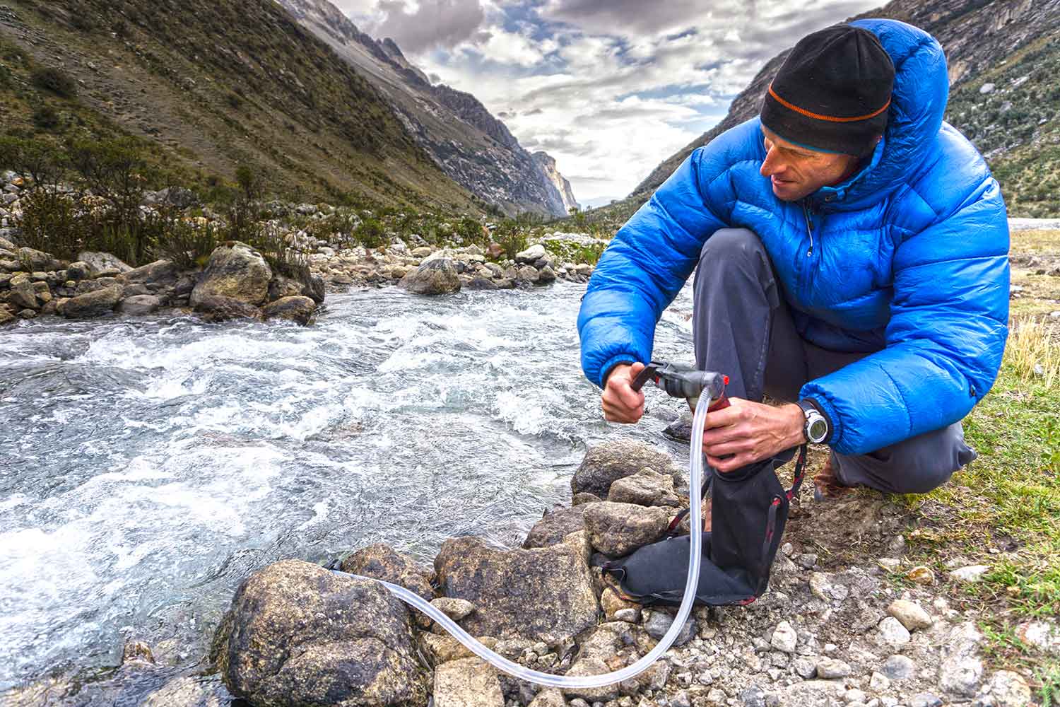 12 Best Water Filters and Water Purifiers for Travel (2021)