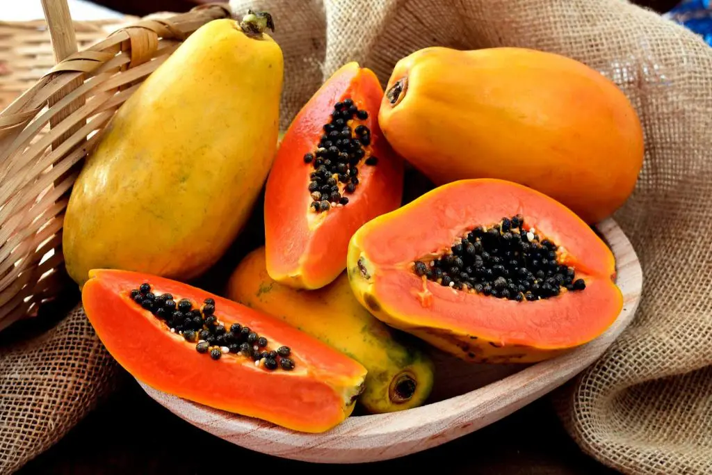 Asian fruit: Papaya