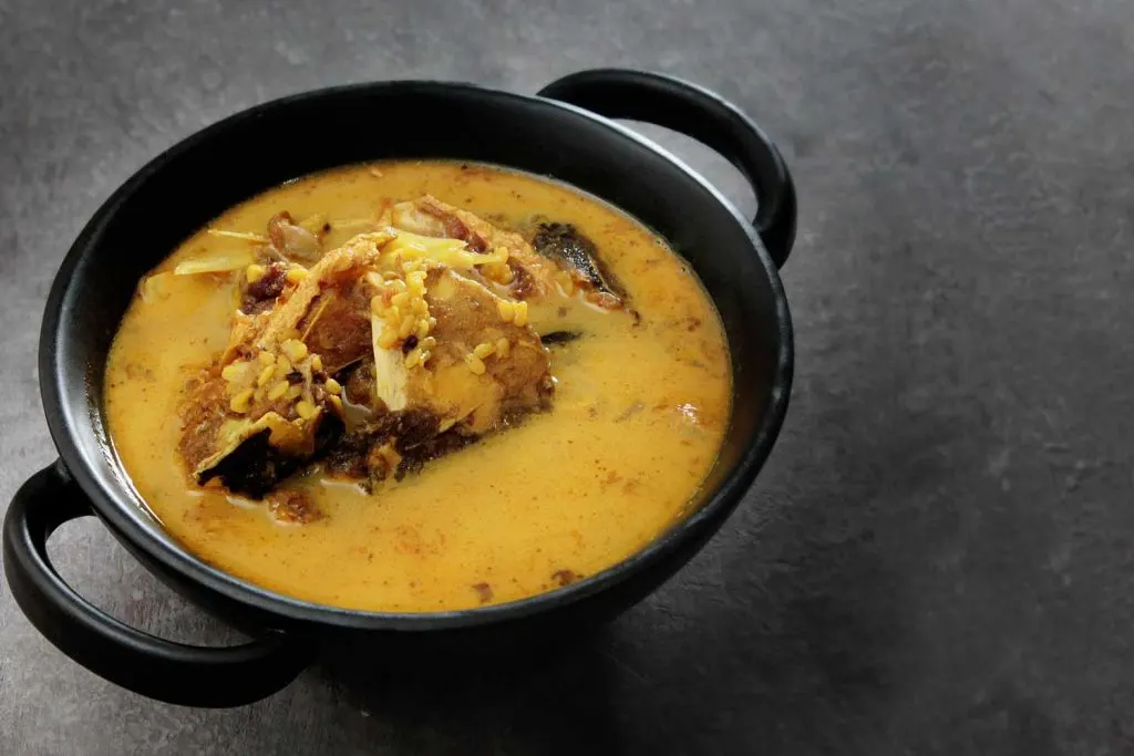 Bangladeshi Food: Dal (Lentil Soup)