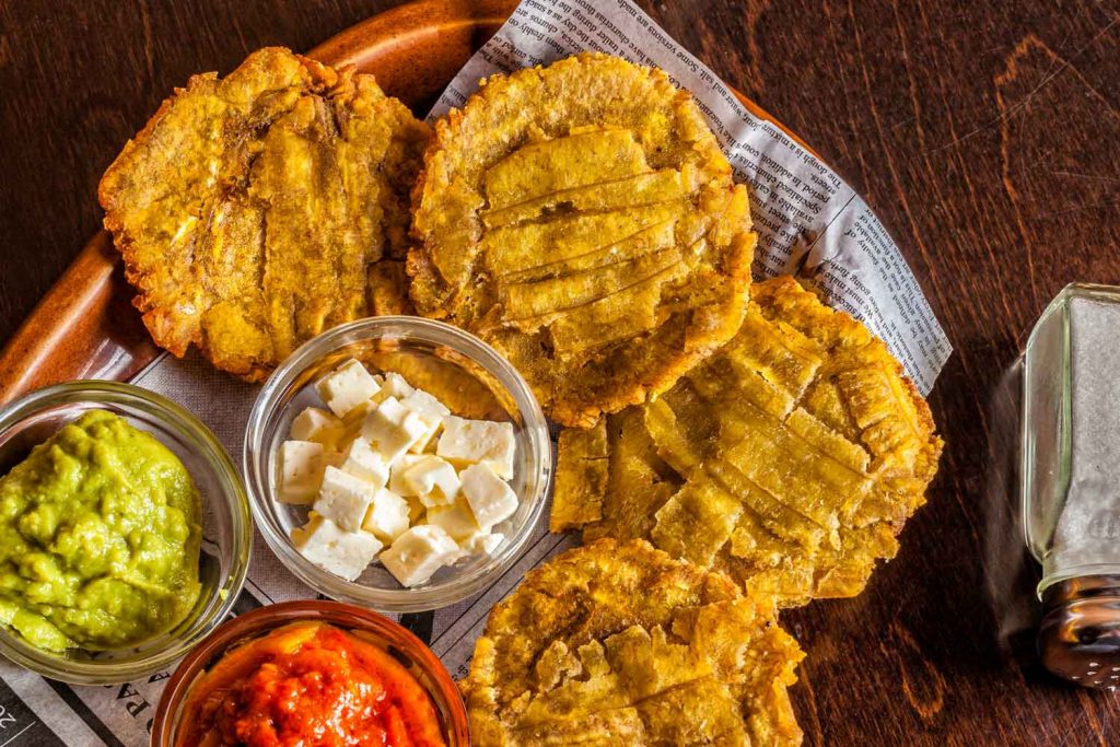 16 Most Popular Costa Rican Foods to Try - Nomad Paradise