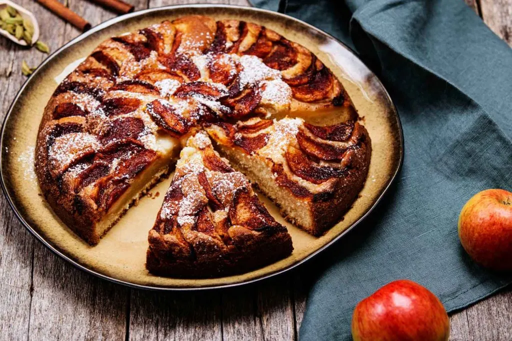 Norwegian Kransekake🇳🇴 “Wreath Cake” Recipe by Wilhelmina Cooks - Cookpad