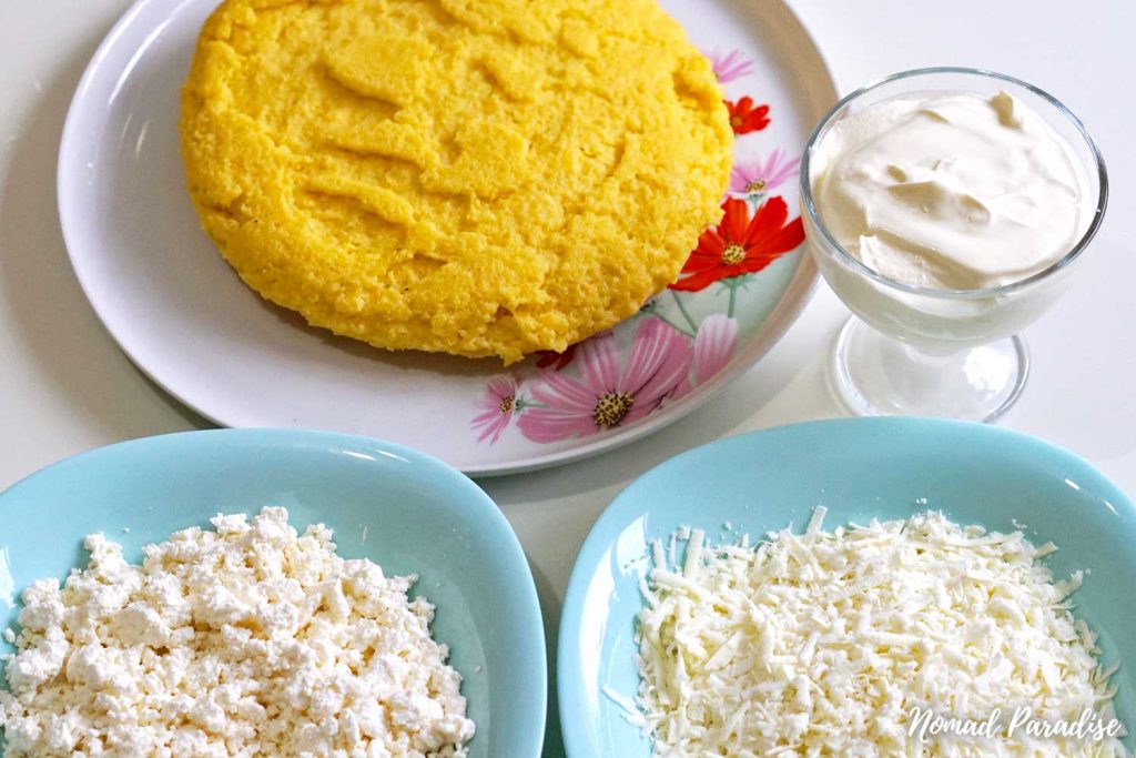Moldovan Food - Mamaliga | Polenta with sour cream and cheese