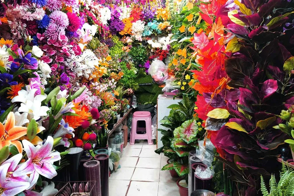 Artificial Flower Shop, New Market