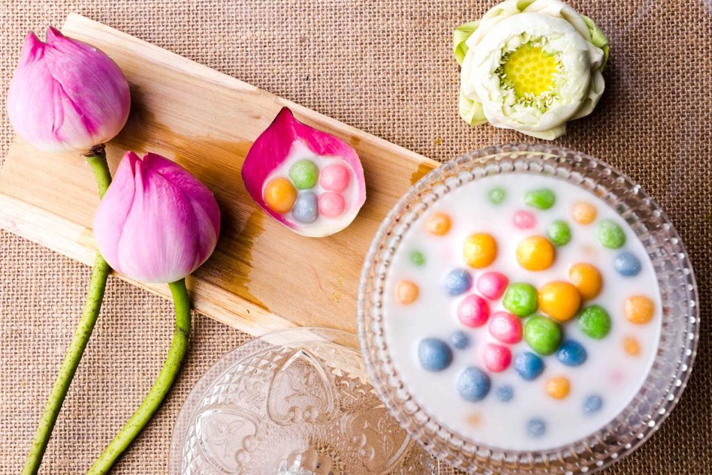 Bua Loy (Glutinous Rice Balls in Coconut Milk) in a bowl.