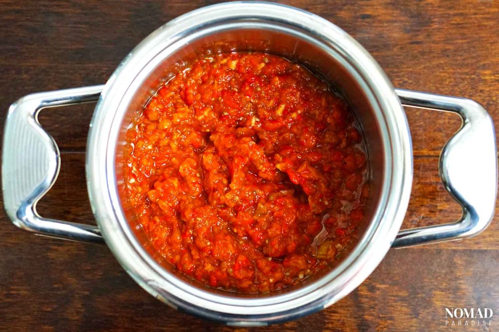 Ajvar recipe step-by-step (peppers and eggplant in the pot).