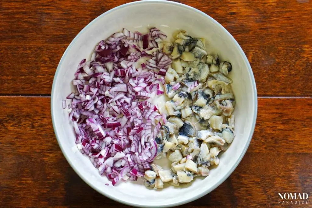 Diced onions and herring.
