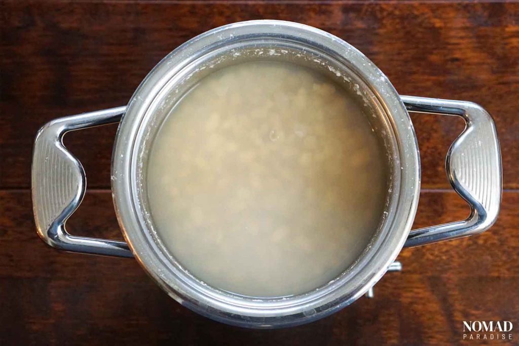 Bob Chorba step-by-step recipe (boiling the beans).