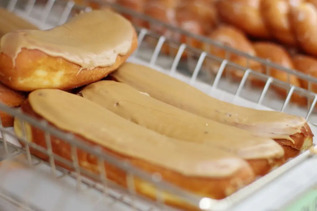 Maple bar donuts