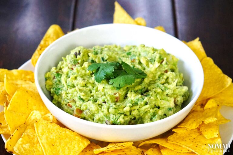 Creamy and Chunky Guacamole Recipe