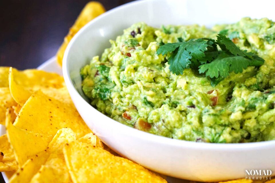 Creamy and Chunky Guacamole Recipe