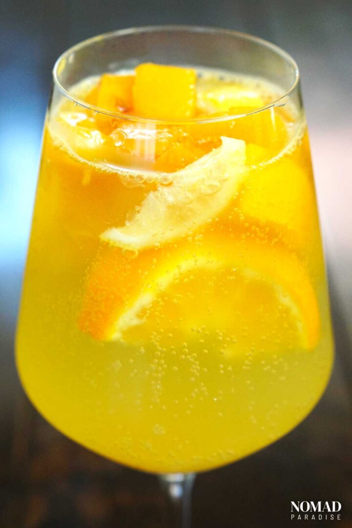 Sparkling White Sangria Recipe for Warm Summer Evenings